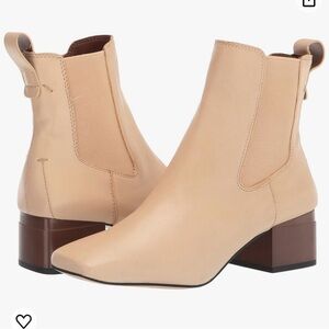 NWOT Franco Sarto Beige Womens Waxton Bootie Size9.5